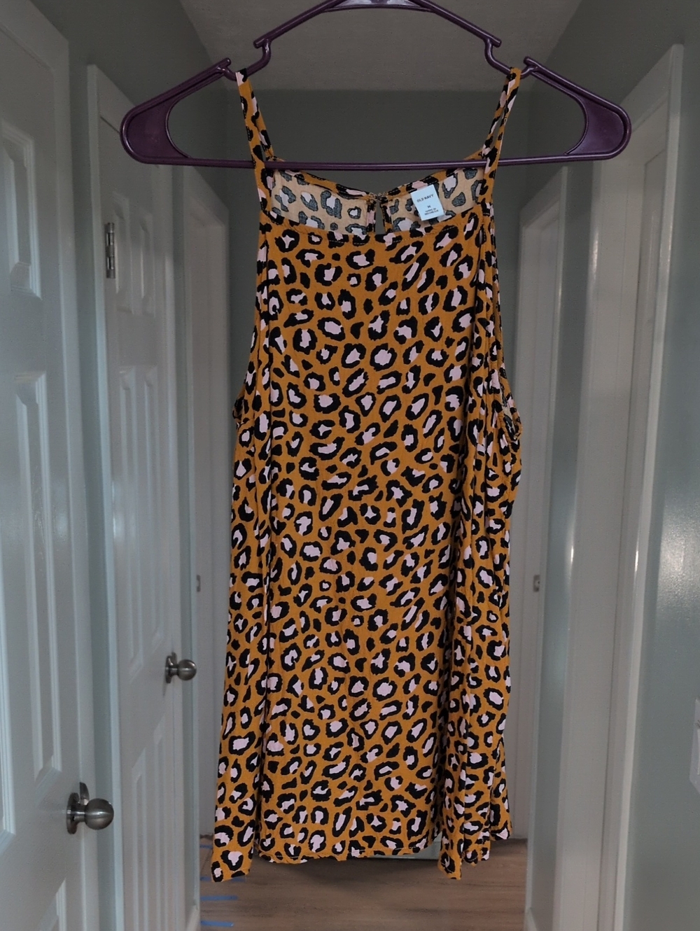 Old Navy Mustard Yellow Leopard Print Cami Square High Neck M Medium Rayon
